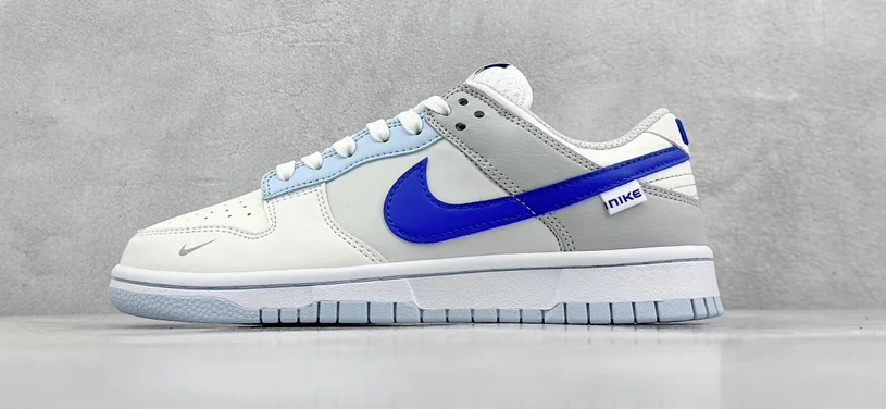 Nike SB Dunk Low Sneakers