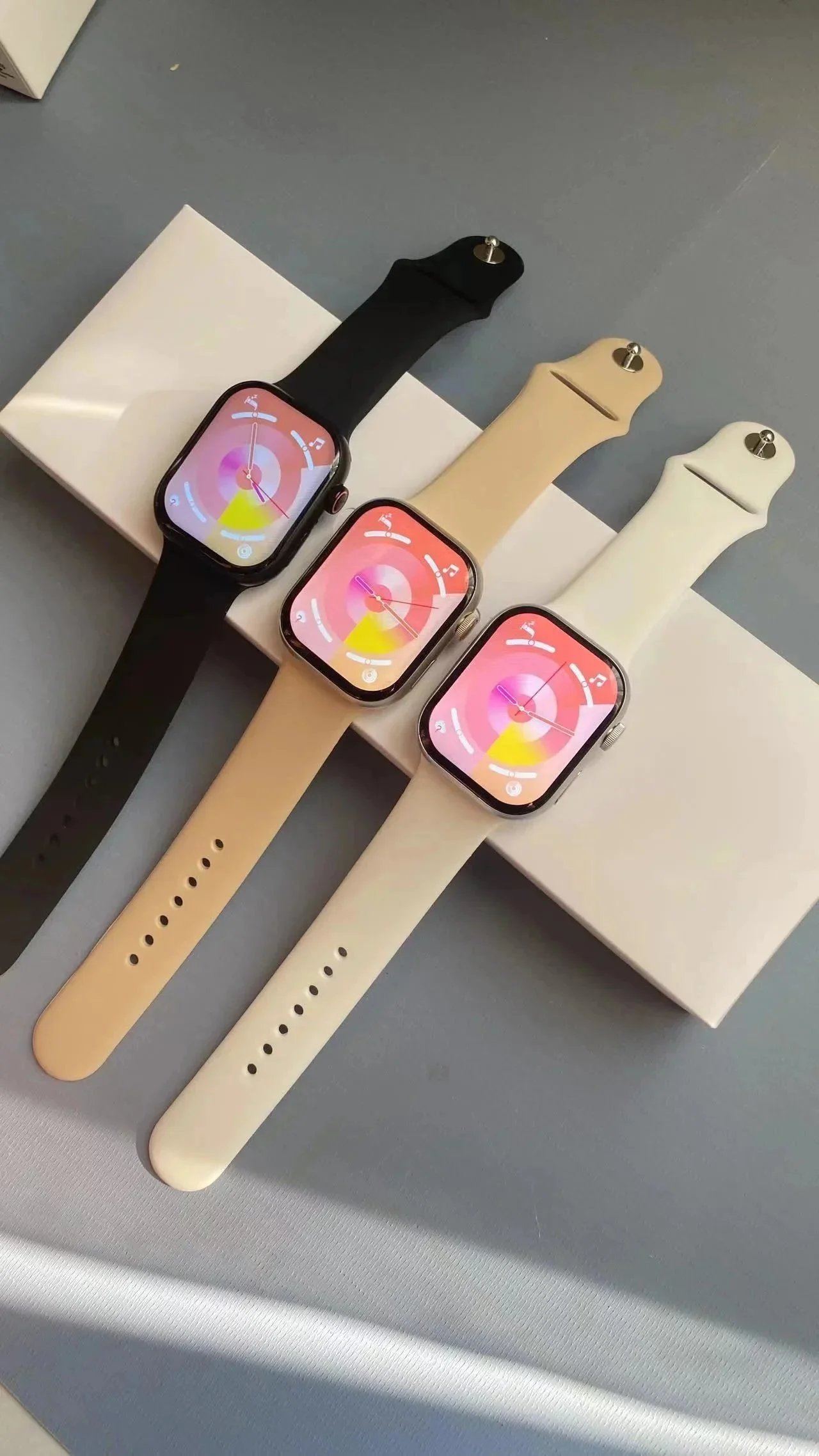 Watch product photo 2