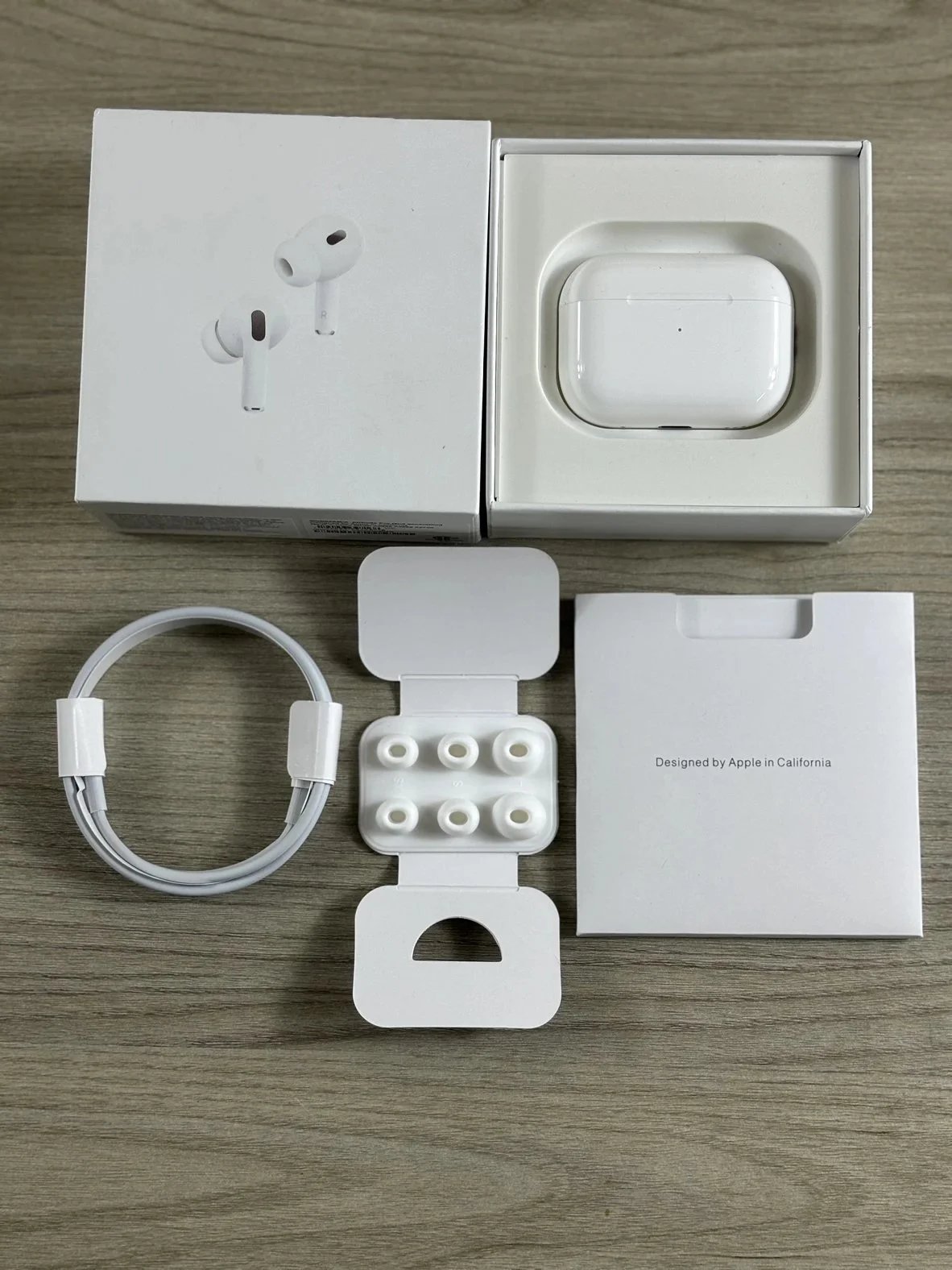 Apple AirPods Pro (2nd Generation) Wireless Earbuds with Charging Case product photo 3