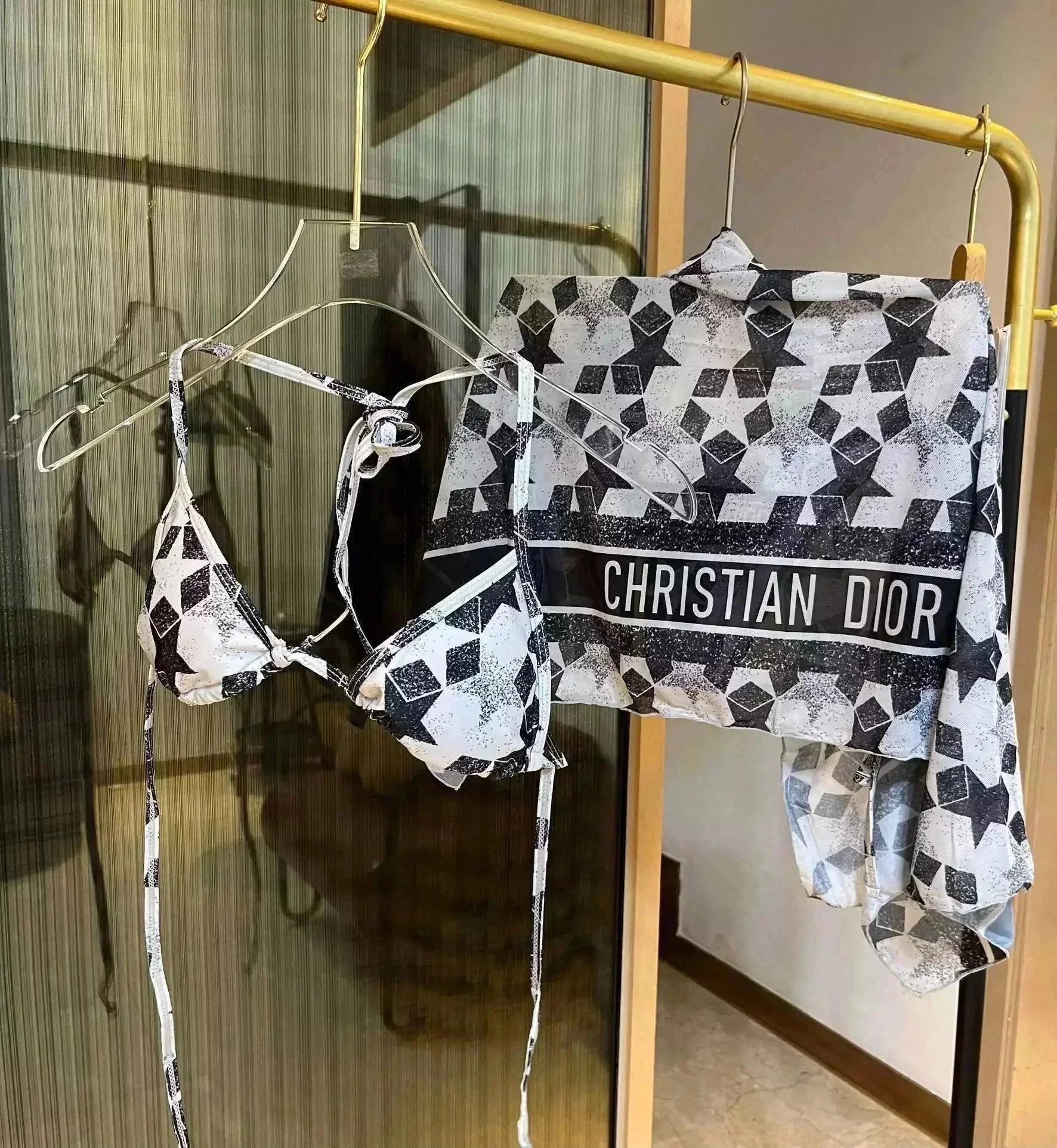 Fashion swimwear