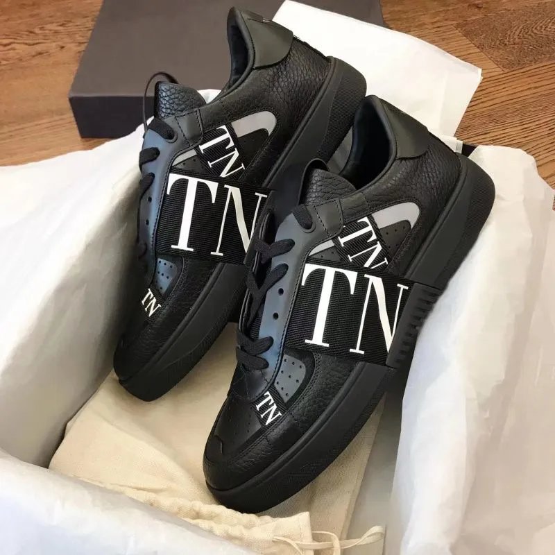IV 小白鞋 8
