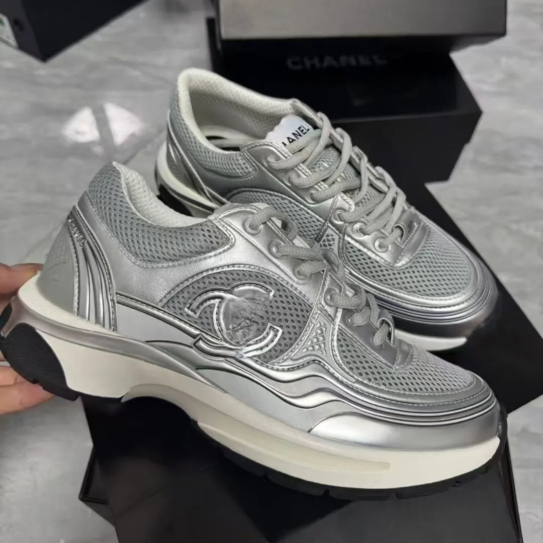 银灰色 收藏+关注优先发货