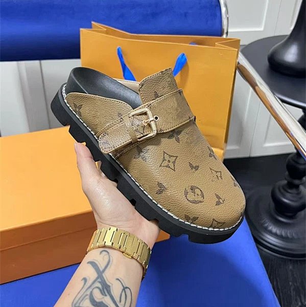LV slippers: seller detail photo 2