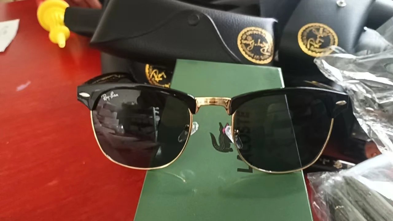Ray-Ban Sunglasses — 3016 tempered glass, black-gold frame, black-gray color, with delivery box colorway — USFans Spreadsheet photo