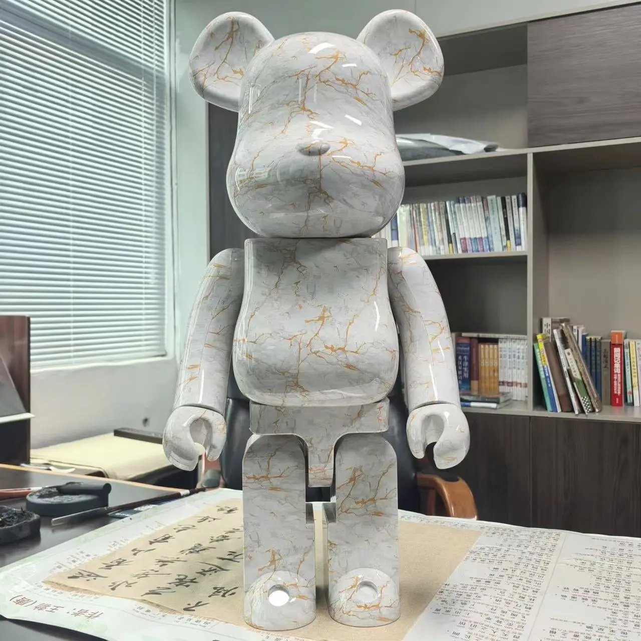 Unique Medium BearBrick — gold silk glaze marble colorway — USFans Spreadsheet photo