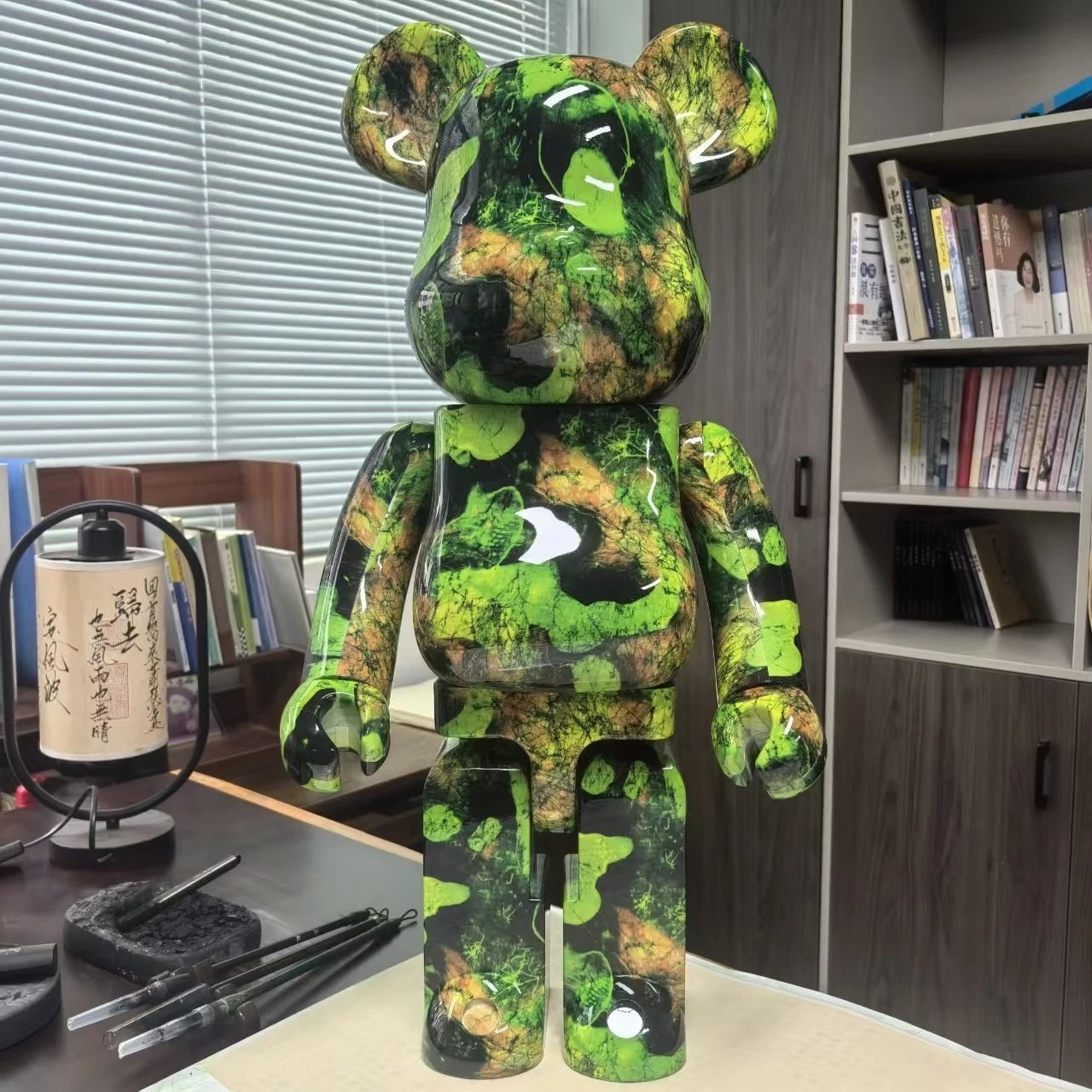 Unique Medium BearBrick — Marble 6th generation green colorway — USFans Spreadsheet photo