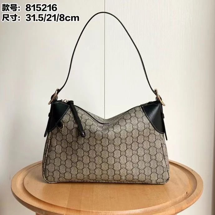 Gucci GG Emblem Bag — Black, medium size 31.5*21*8 CM colorway — USFans Spreadsheet photo