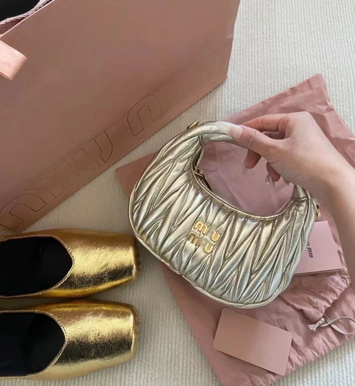Miu miu Bag — Gold [Original logo Comes with a gift box】 colorway — USFans Spreadsheet photo