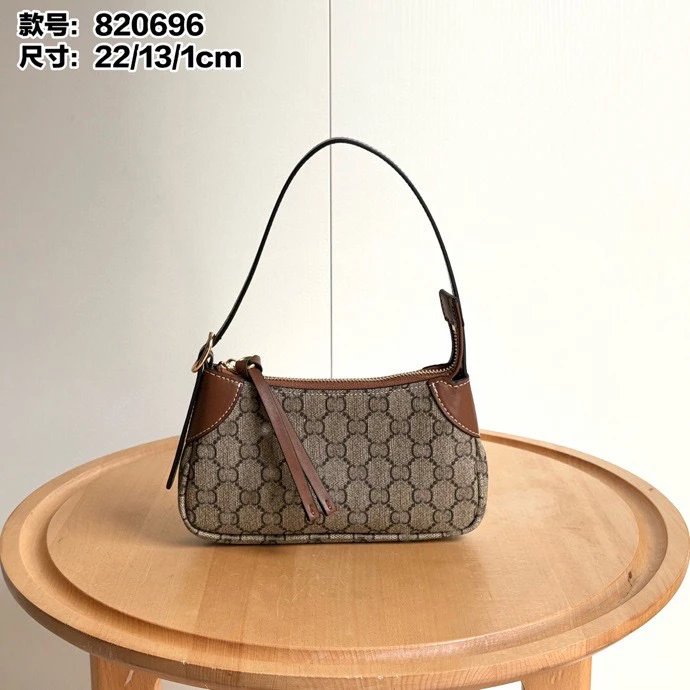 Gucci GG Emblem Bag — Brown mini 22*13*1 CM colorway — USFans Spreadsheet photo