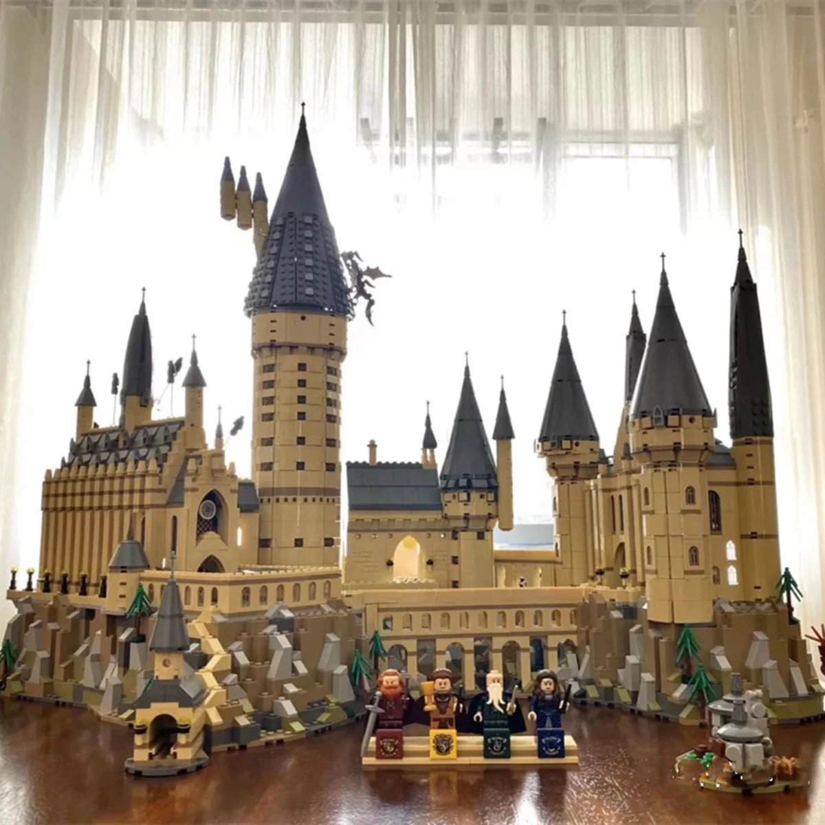 LEGO Porsche — Hogwarts Great Castle-6700+granule colorway — USFans Spreadsheet photo