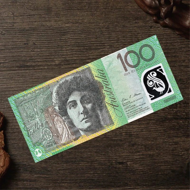 Money Wallet — FB 01 Australia 100 colorway — USFans Spreadsheet photo