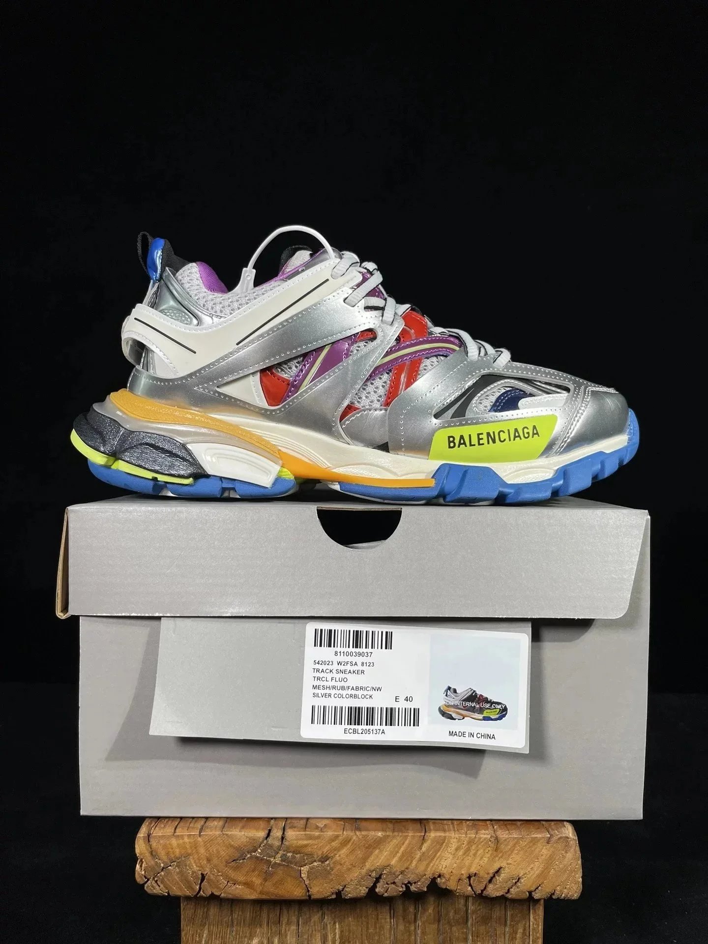 Balenciaga Track Sneakers — Three generations of colorful A8123 colorway — USFans Spreadsheet photo