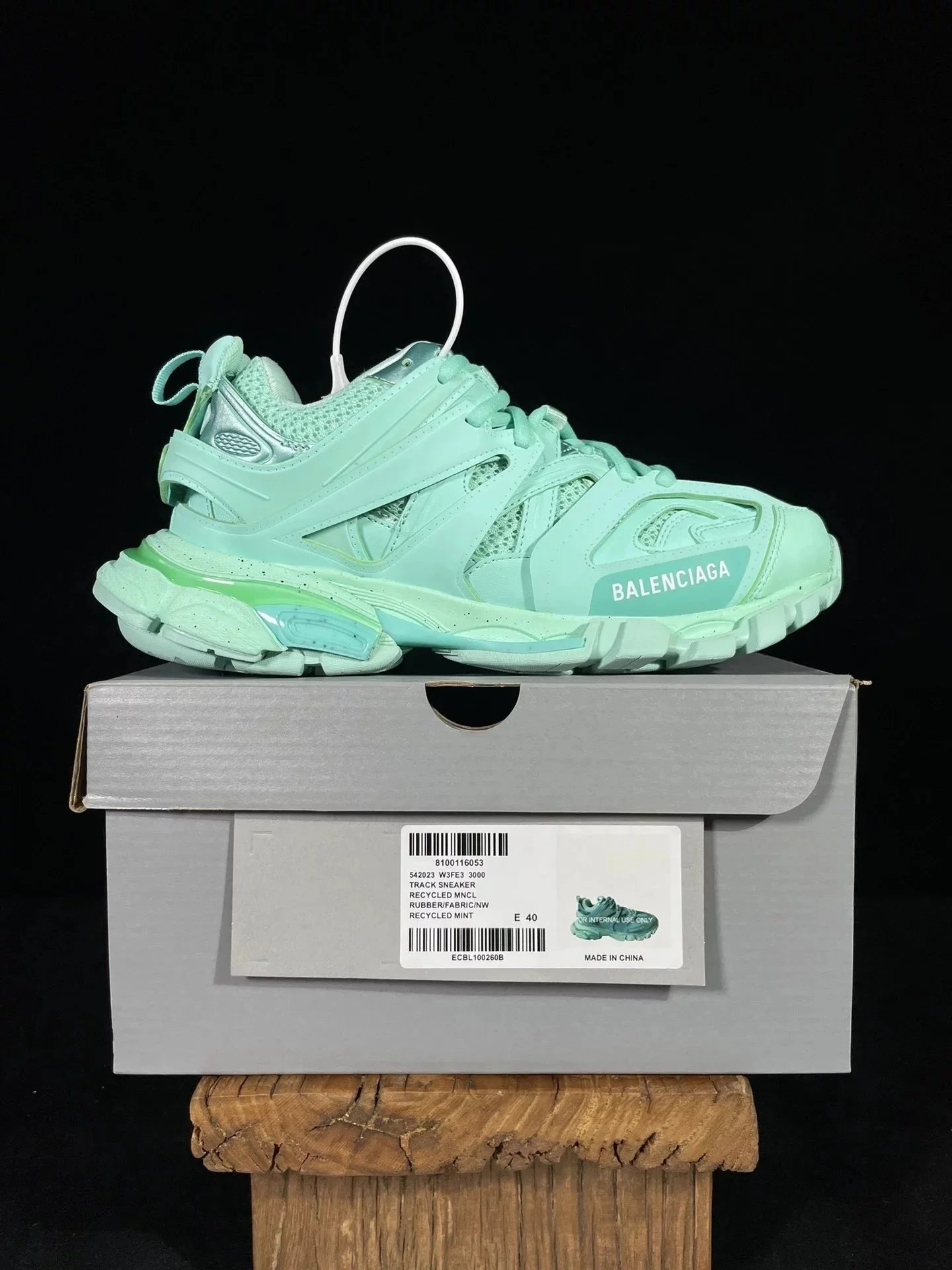 Balenciaga Track Sneakers — Third Generation Mint Green 33000 colorway — USFans Spreadsheet photo