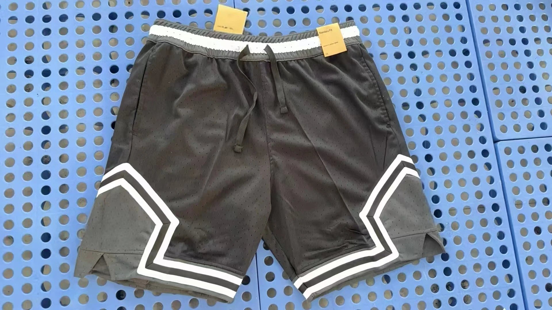 Jordan Shorts (Snake-Skin) — A2440 black and gray colorway — USFans Spreadsheet photo