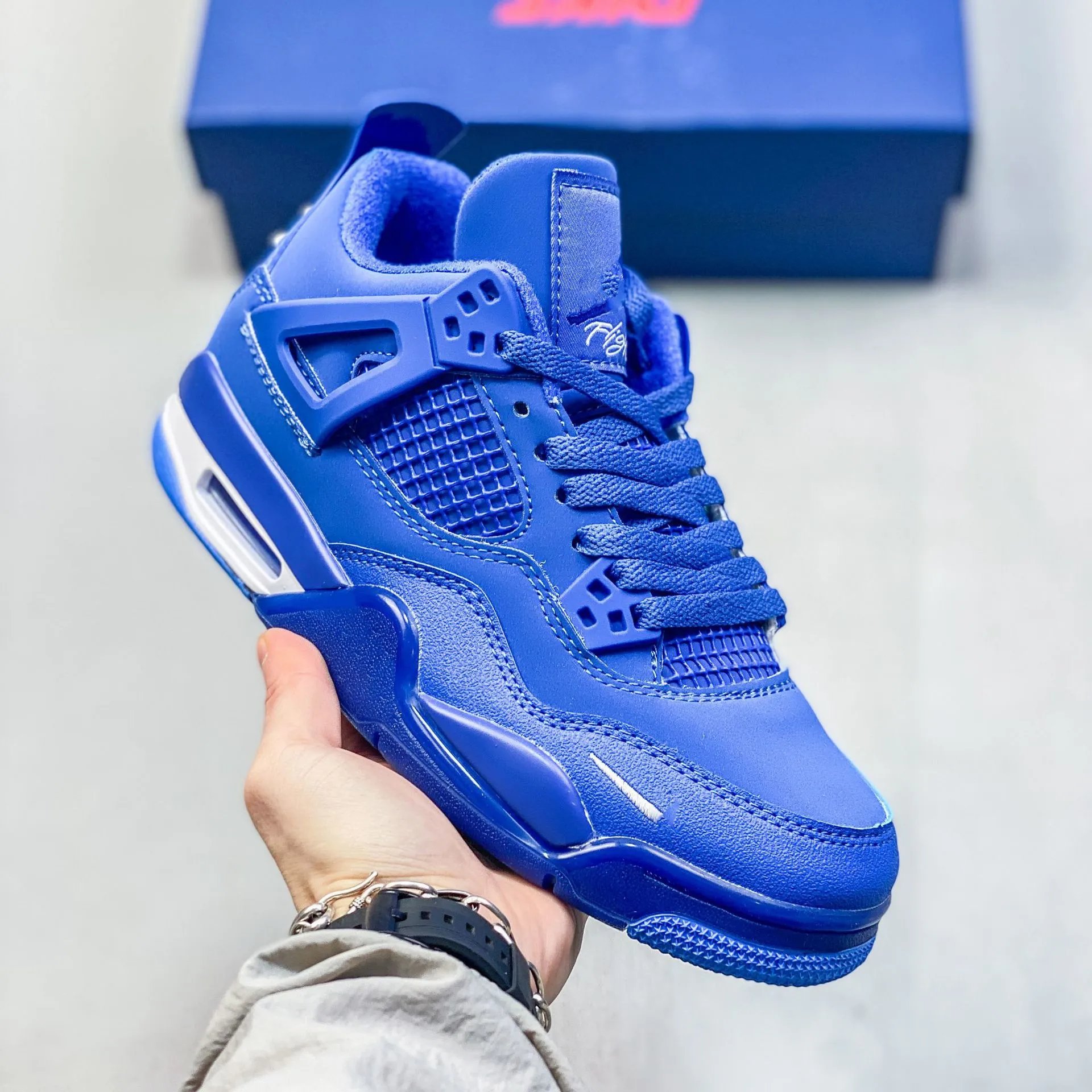 Jordan 4 Vivid Sulfur — 7 colorway — USFans Spreadsheet photo