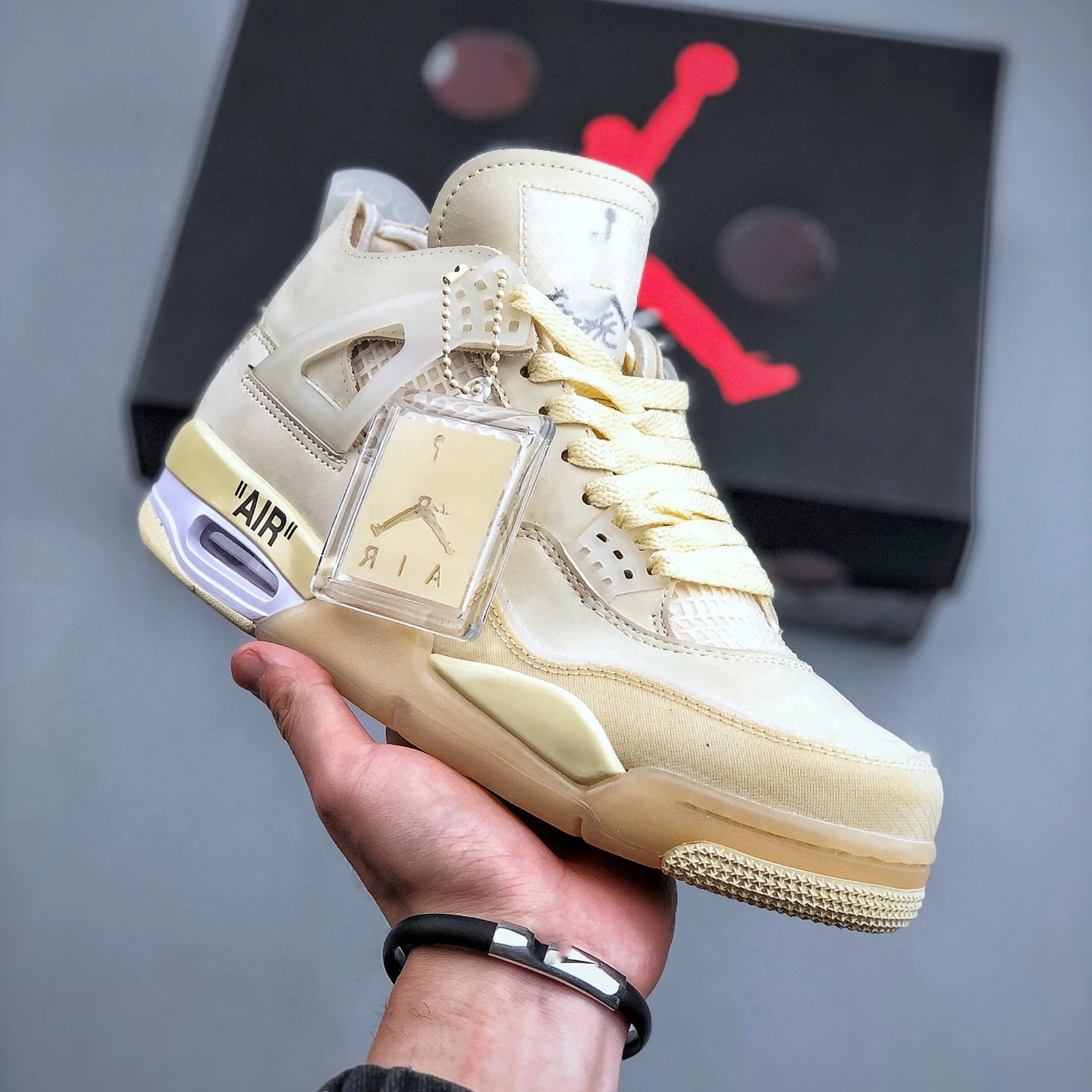 Jordan 4 Vivid Sulfur — 25-OW collaboration colorway — USFans Spreadsheet photo