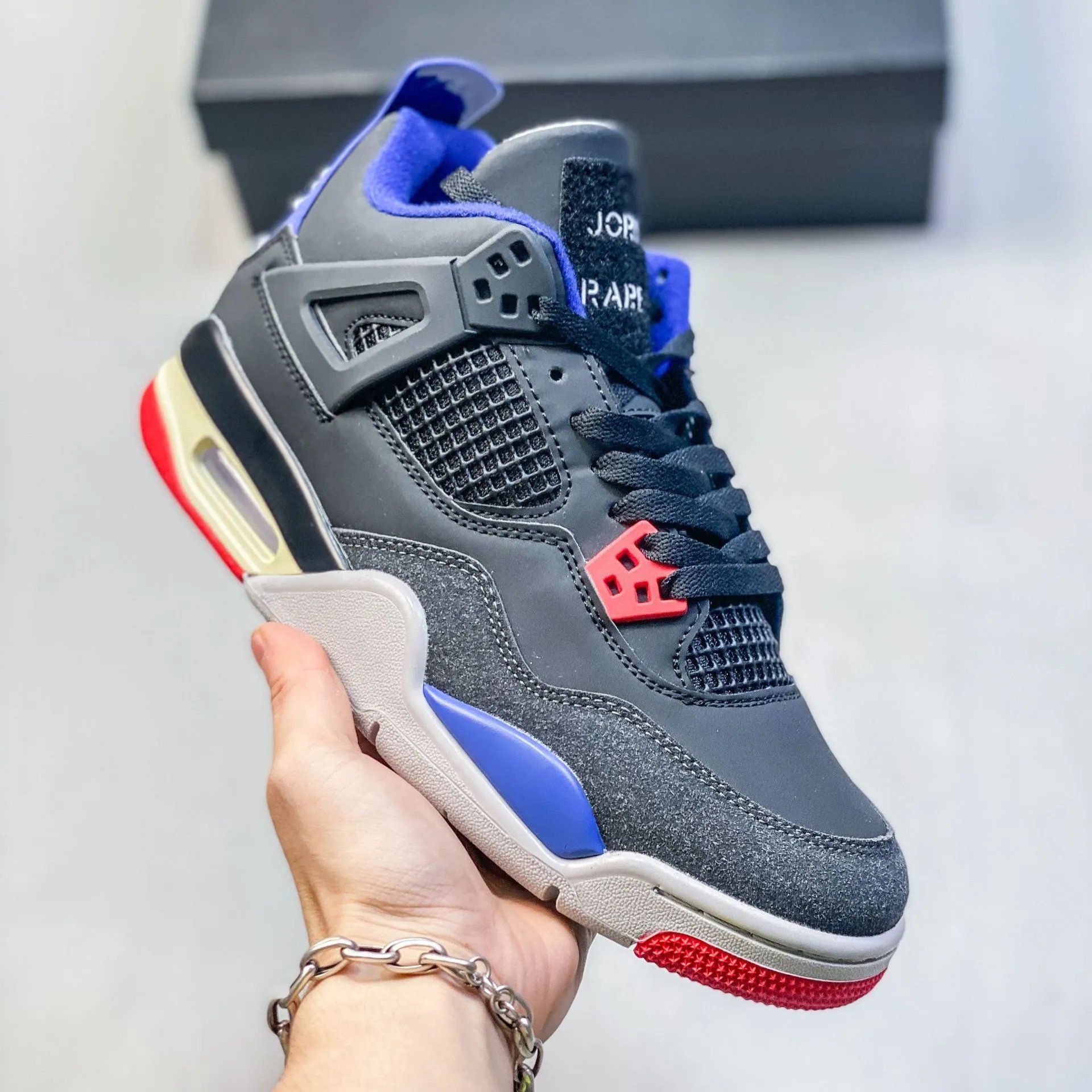 Jordan 4 Vivid Sulfur — 26 colorway — USFans Spreadsheet photo