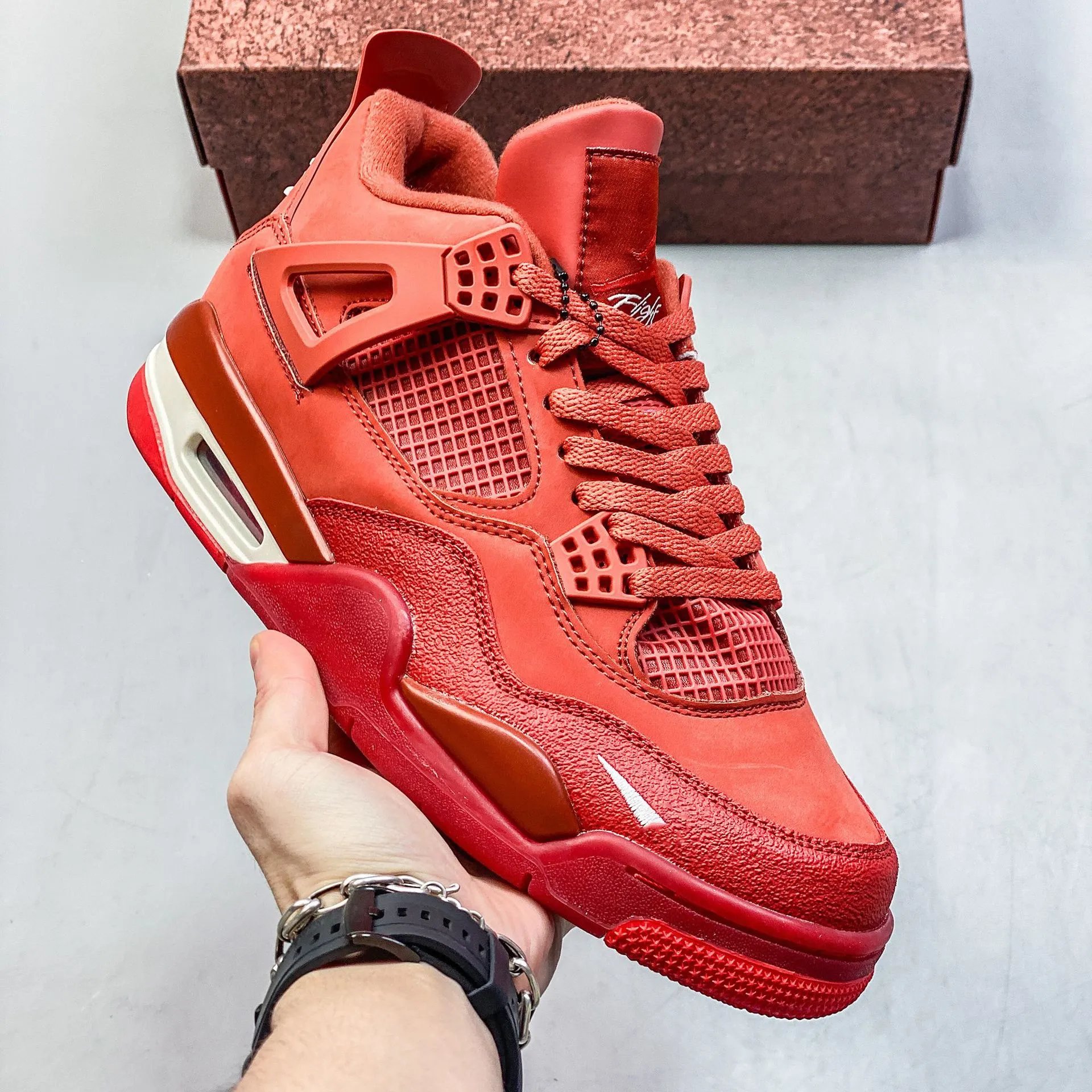 Jordan 4 Vivid Sulfur — 6 colorway — USFans Spreadsheet photo