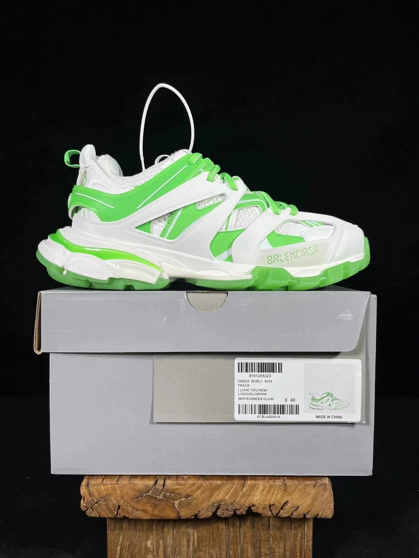 Balenciaga Track Sneakers — Three generations of white fluorescent green 19035 colorway — USFans Spreadsheet photo