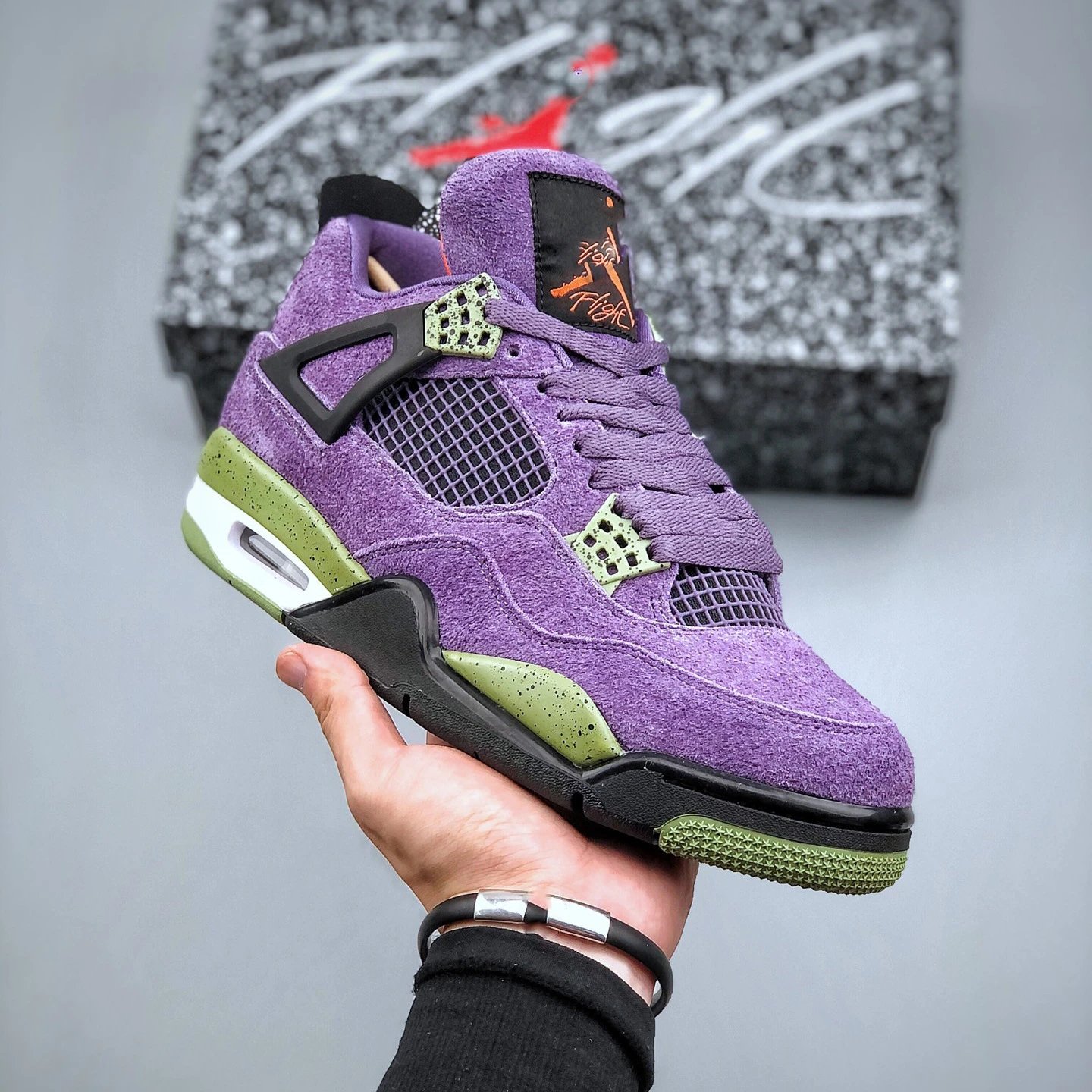 Jordan 4 Vivid Sulfur — 15 colorway — USFans Spreadsheet photo