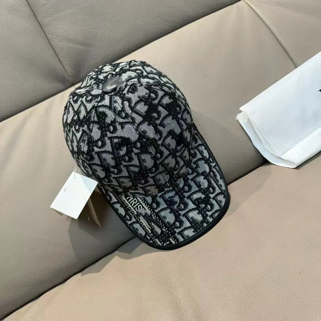 D家正确版本时尚老花字母刺绣经典鸭舌帽外单男女棒球帽