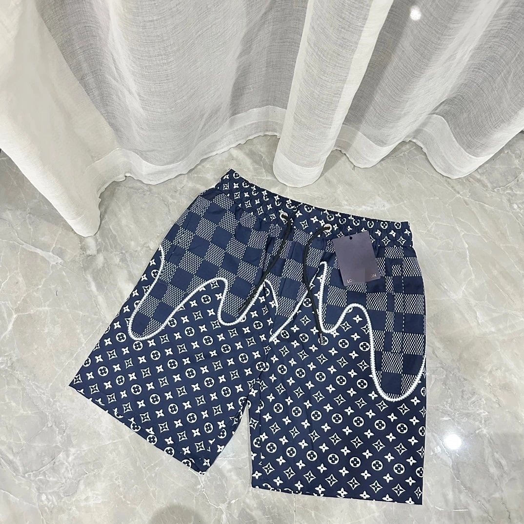 Burberry shorts — V 2309 Black colorway — USFans Spreadsheet photo