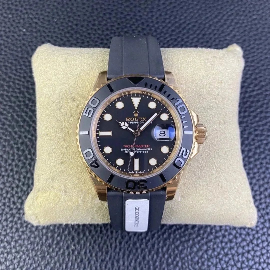 Rolex Multiple watch models — 18