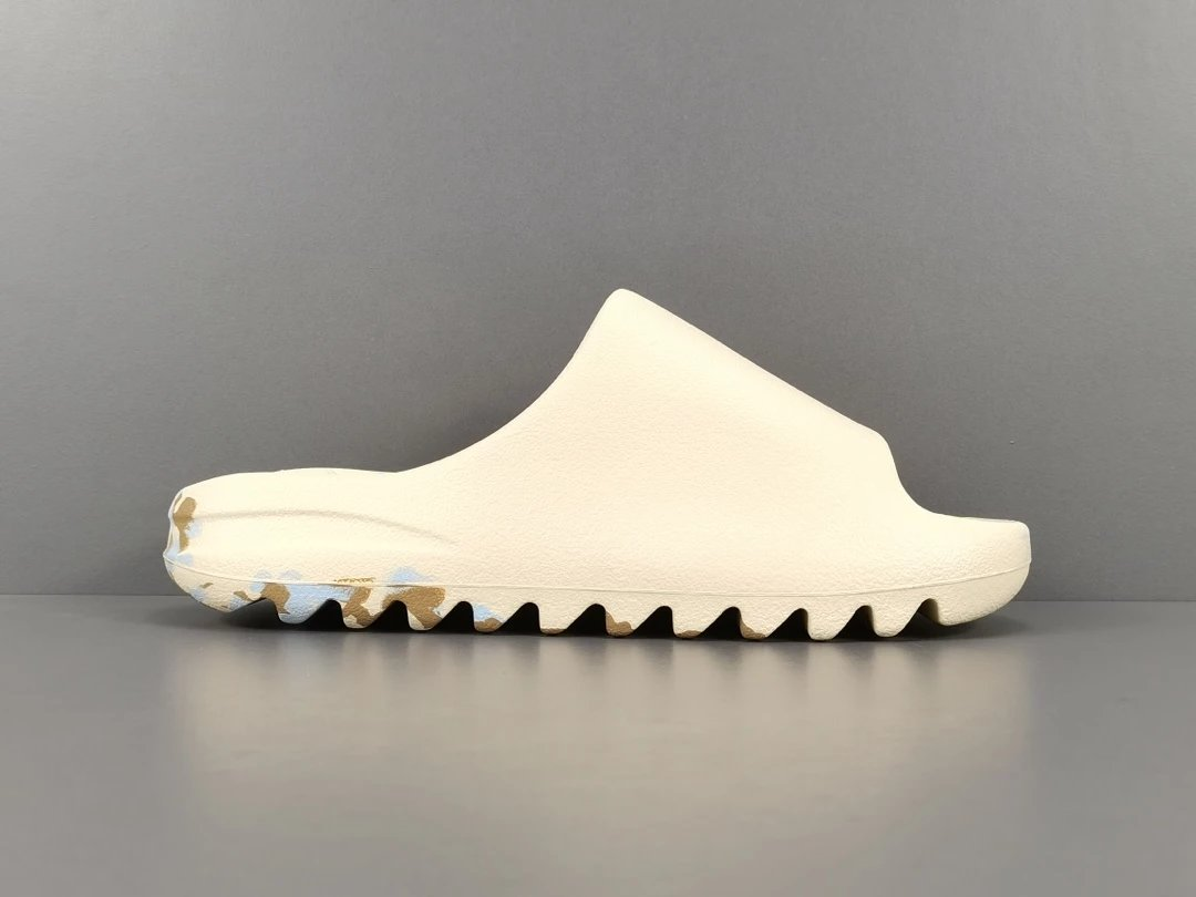 Y.Z Slippers