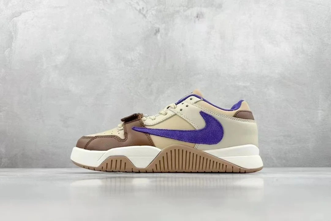 Nike white casual sneakers with strap product photo 2