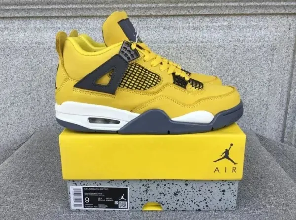 Air Jordan x KNCW Paris Air Jordan 4 Snorkel Slate/Vanilla/Coffee Liquor Sneakers - 15