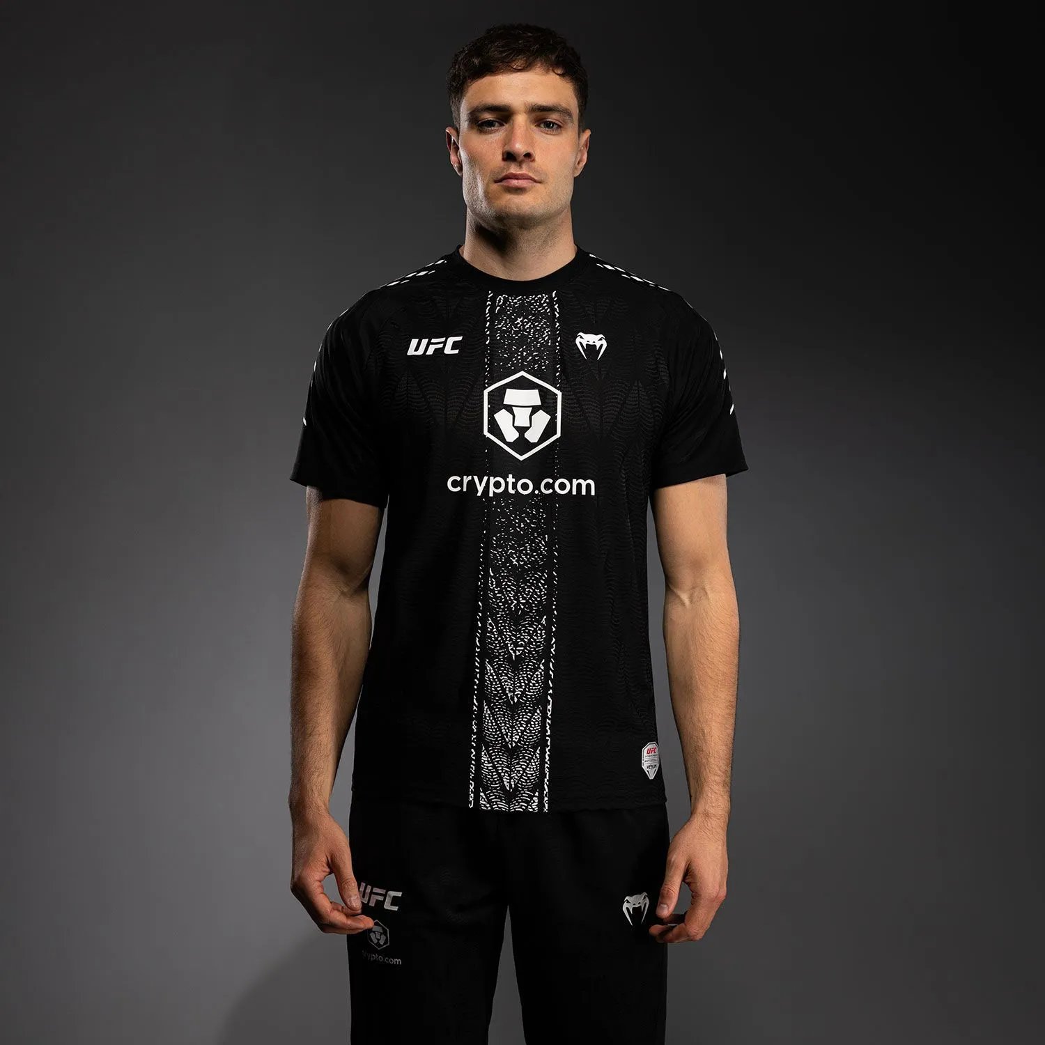 Venum T-Shirts Short-Sleeve UFC Fight Shirt — 5-Black/White Short Sleeve (upgraded fabric)