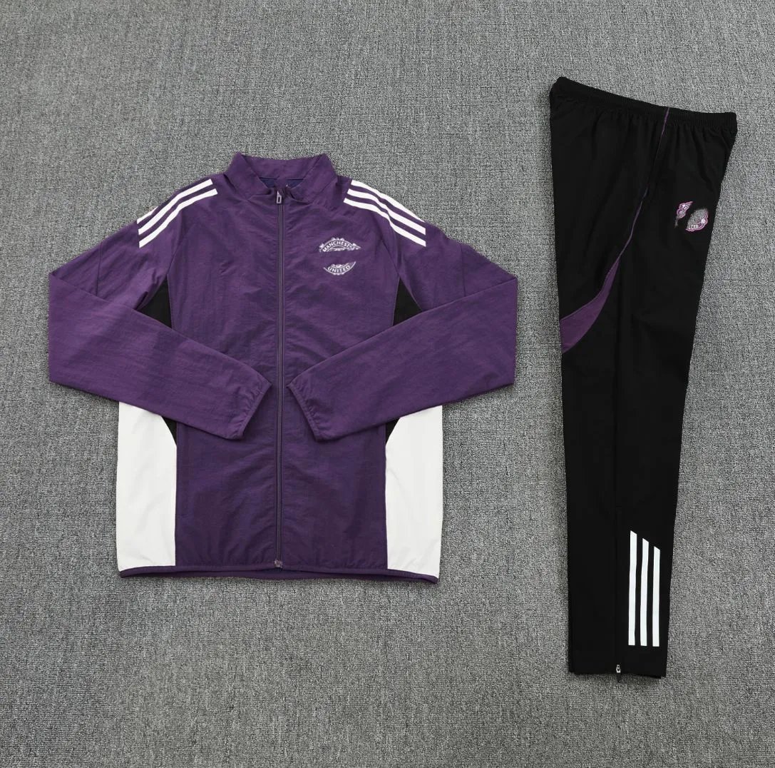 25 Manchester United Purple Windbreaker Set