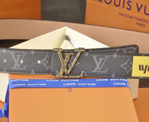 Louis Vuitton Monogram Reversible Belt with LV Turnlock Buckles Gray / Black - 4
