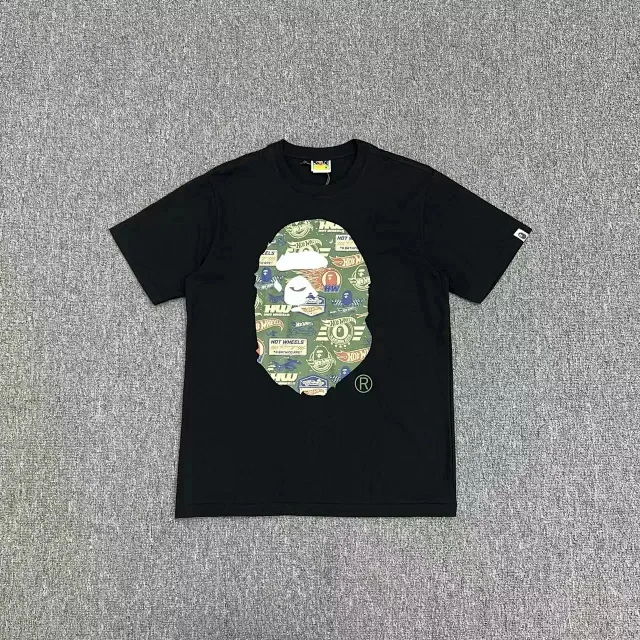 A Bathing Ape T-Shirts Short Sleeve Camouflage Head Graphic product detail image 12