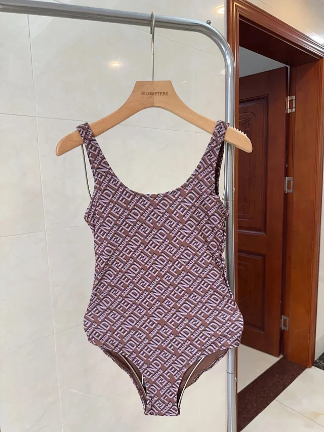 Fendi Swimwear Triangle String Bikini Set product detail image 21