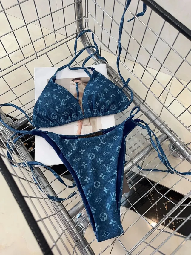 Louis Vuitton Swimwear Monogram Print Triangle Bikini Set product detail image 24
