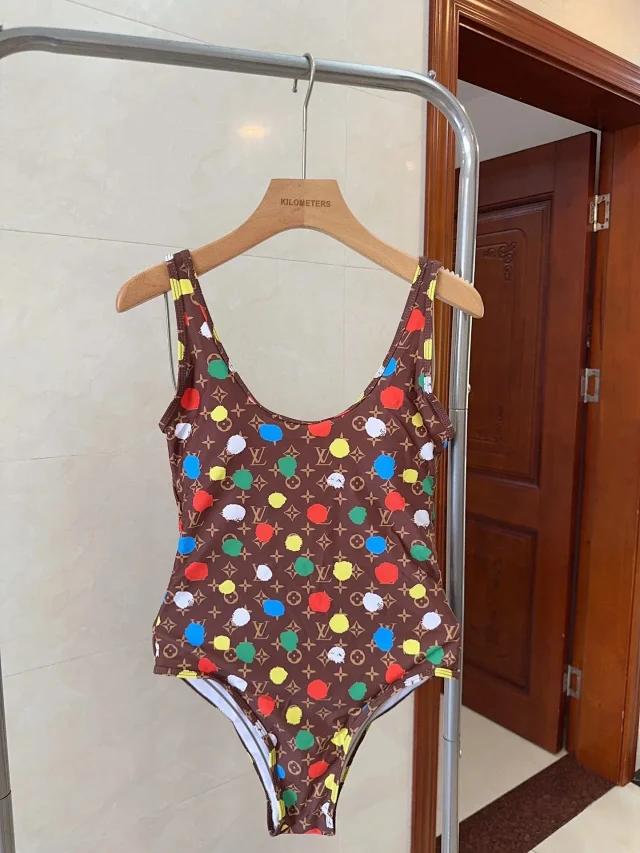 Louis Vuitton Swimwear Monogram Print Triangle Bikini Set product detail image 36