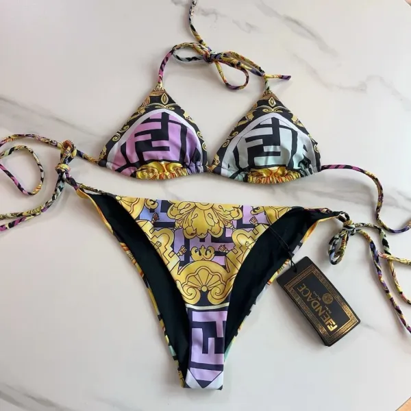 Versace Medusa Urn Print Long-Sleeve Bodysuit Lilac - 17