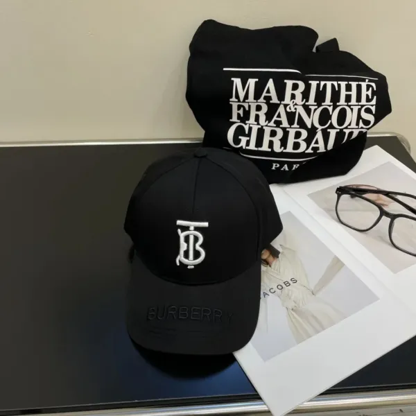 Burberry Logo Embroidery Baseball Cap Black - 17