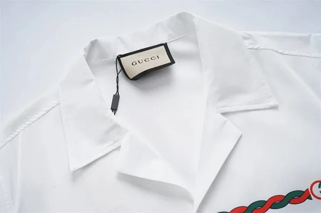 Gucci Shirts Short-sleeve printed button-up shirt product detail image 2