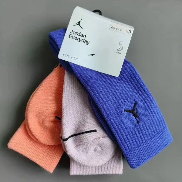 Air Jordan Everyday Crew Socks Beige Purple Brown Socks - 17