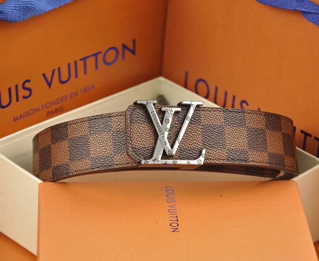 Louis Vuitton Damier Graphite Reversible Belt with LV Buckles Black / Gray Belt - 5