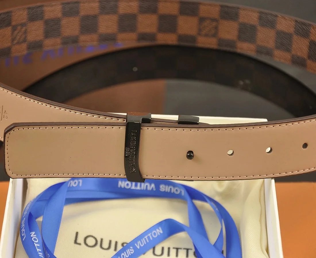 Louis Vuitton Damier Graphite Reversible Belt with LV Buckles Black / Gray Belt - 12