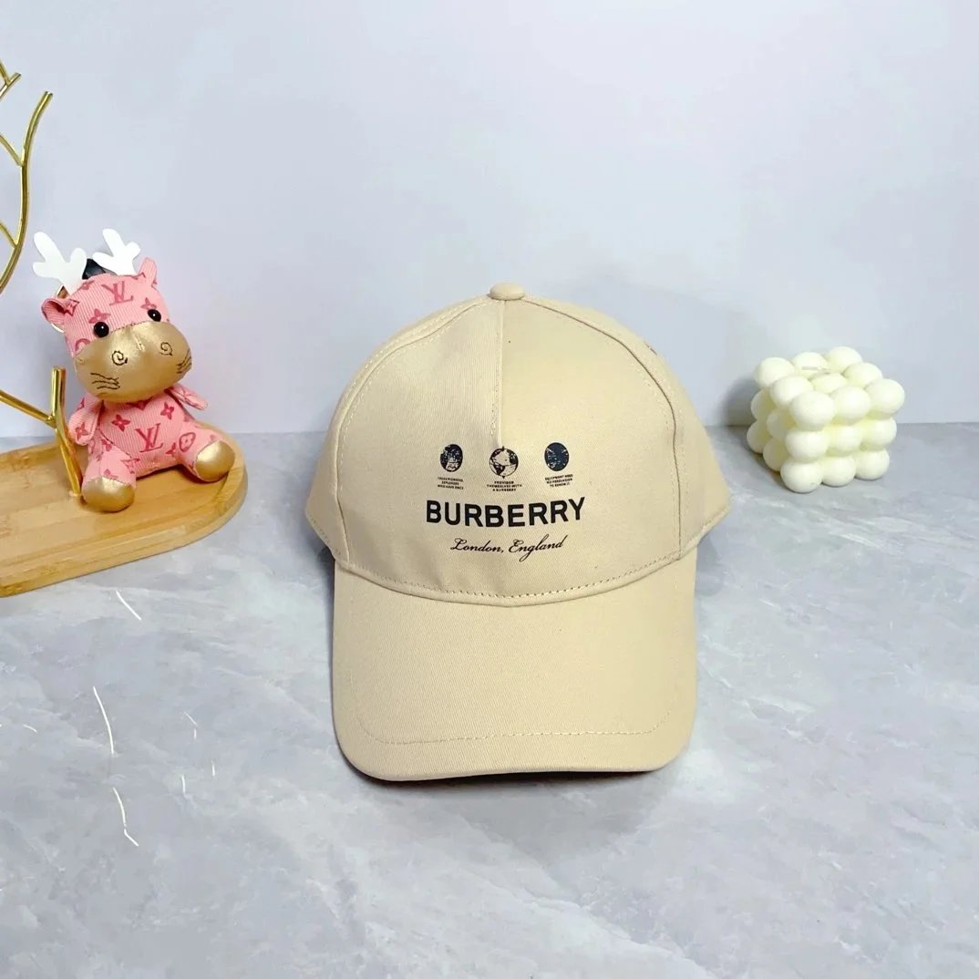 Burberry Check Print Baseball Cap White - 40