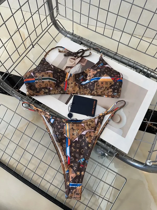 Louis Vuitton Swimwear Monogram Print Triangle Bikini Set product detail image 31