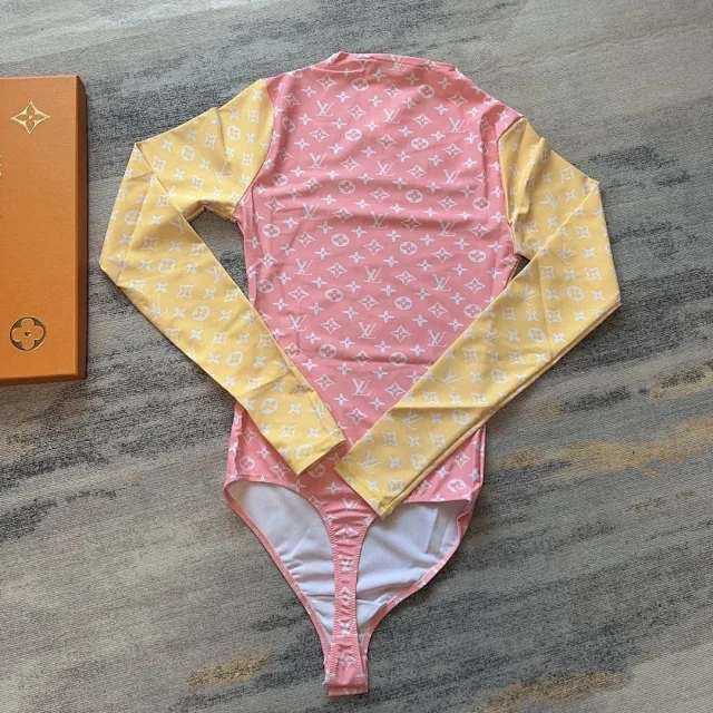 Louis Vuitton Swimwear Monogram Print Triangle Bikini Set product detail image 41