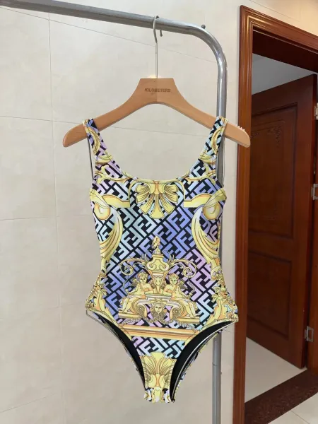 Versace Medusa Urn Print Long-Sleeve Bodysuit Lilac - 40