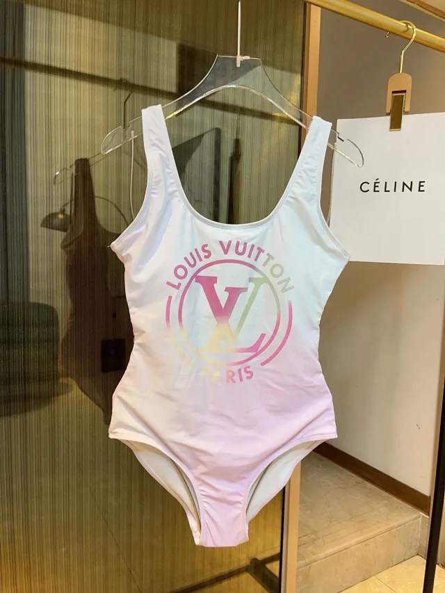 Louis Vuitton Swimwear Logo Print product detail image 14