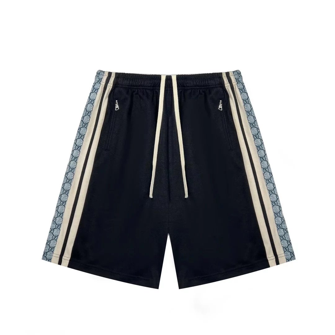 Gucci Logo-Print Black Sweat Shorts - 12