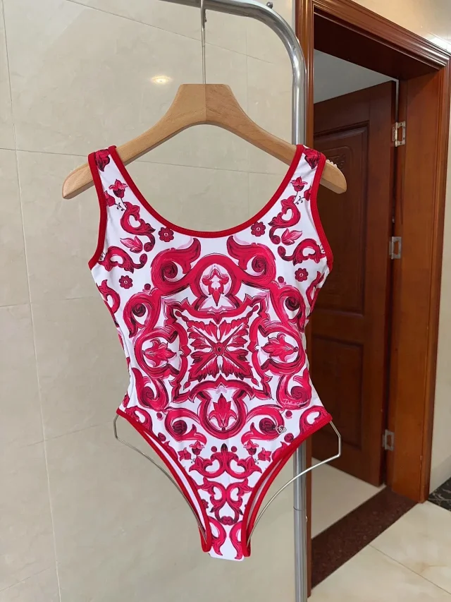 Dolce & Gabbana Swimwear Logo-print product detail image 19